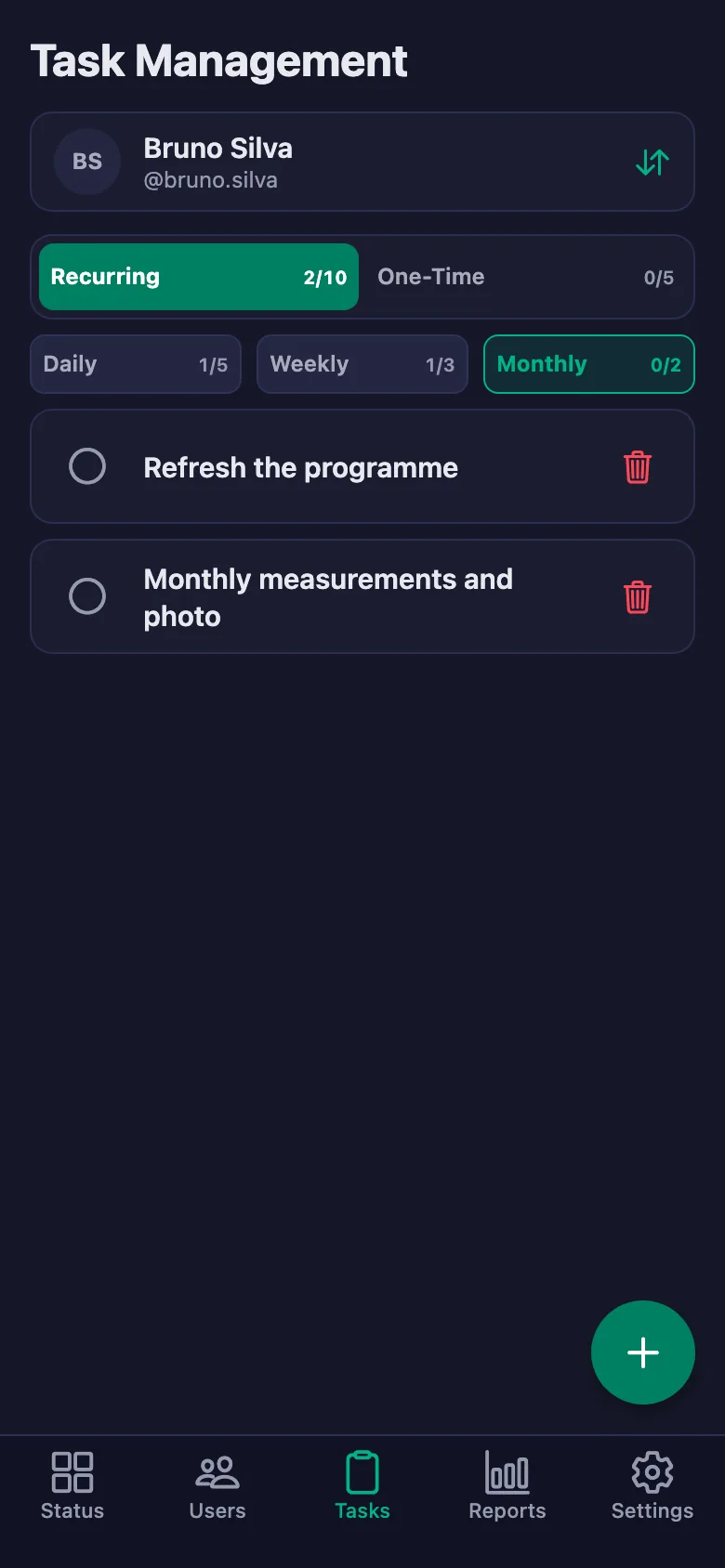 You add the programme one item at a time, and see your client's note in the same place.