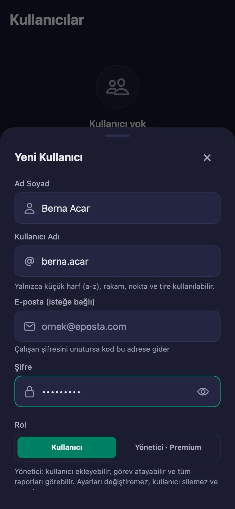 Her kişiye kullanıcı adı ve şifre veriyorsunuz; hemen giriş yapabiliyorlar.