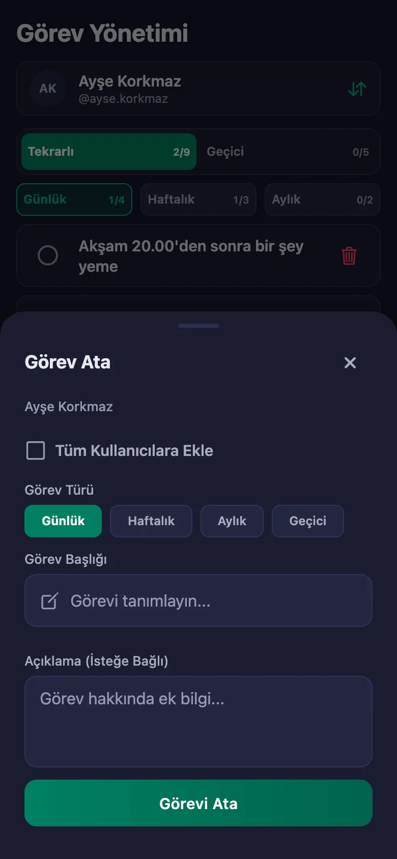 Öğünleri ve alışkanlıkları madde madde ekliyor, danışanın yazdığı notu aynı yerde görüyorsunuz.