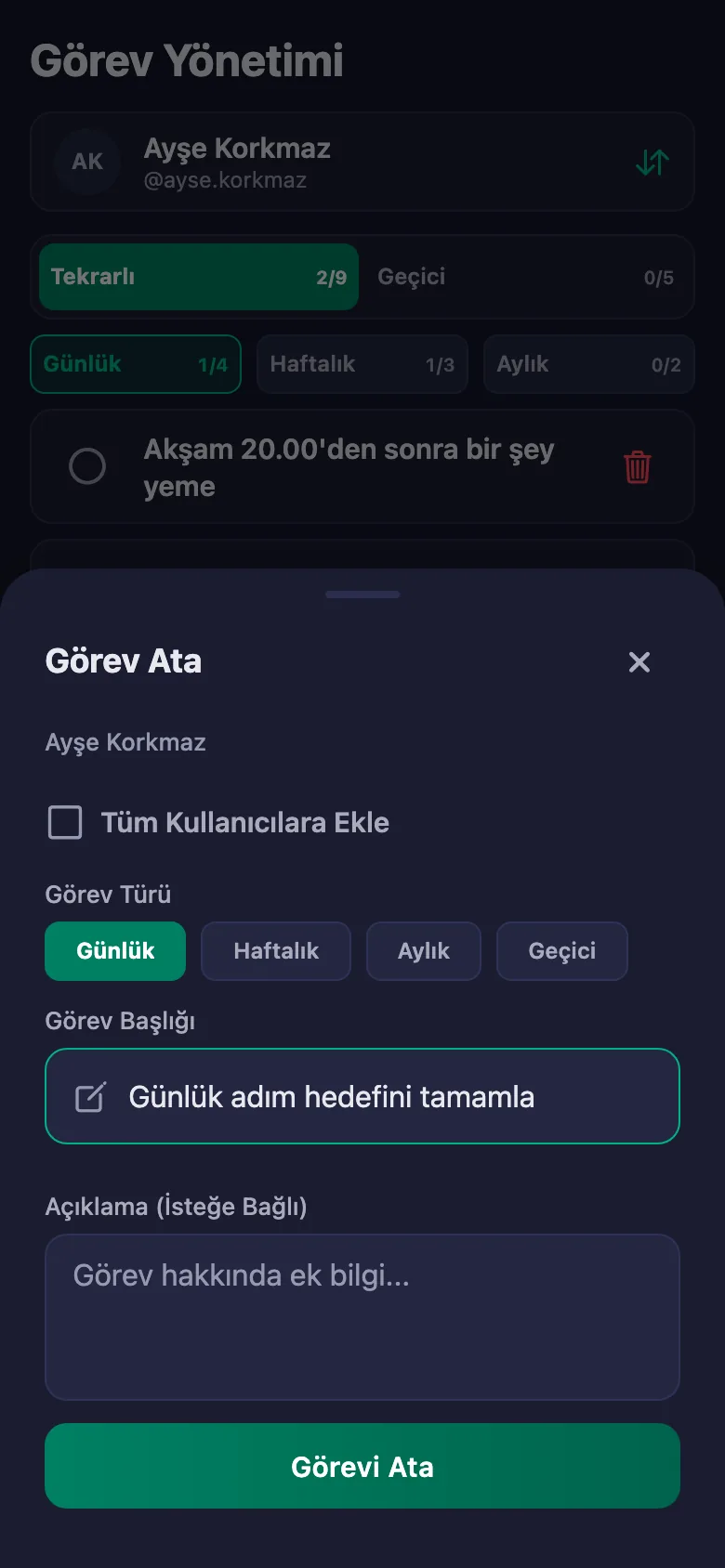 Öğünleri ve alışkanlıkları madde madde ekliyor, danışanın yazdığı notu aynı yerde görüyorsunuz.