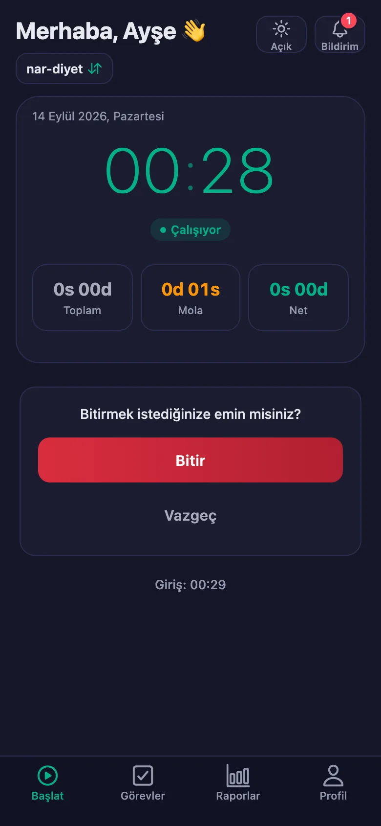 Onaydan sonra günün toplamı ve net süresi görünüyor.