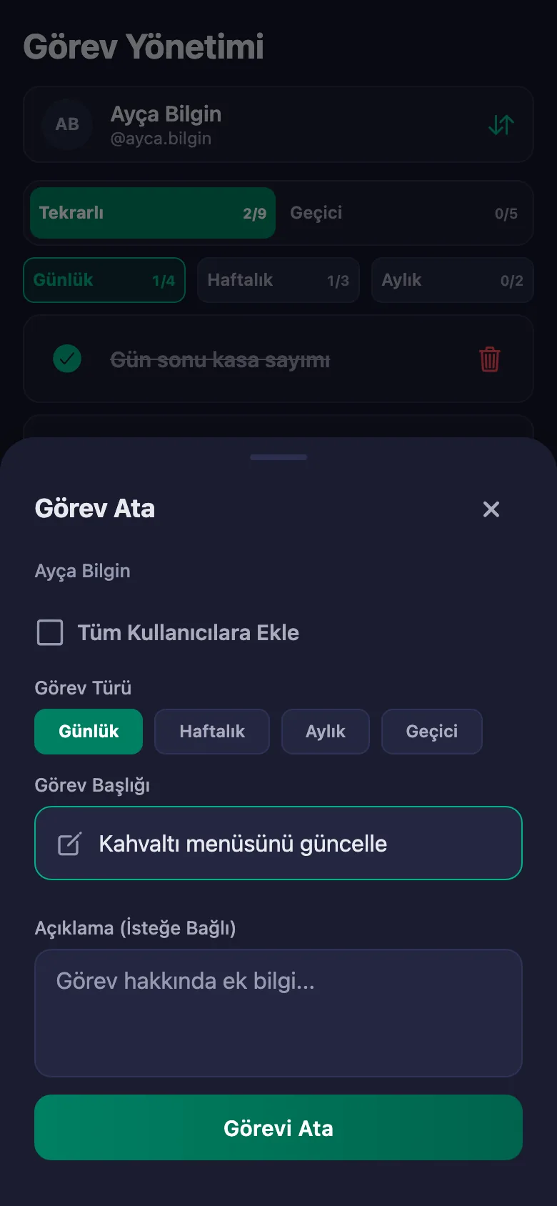 Açılış-kapanış maddelerini tek tek ekliyor, ekibin yazdığı notu aynı yerde görüyorsunuz.