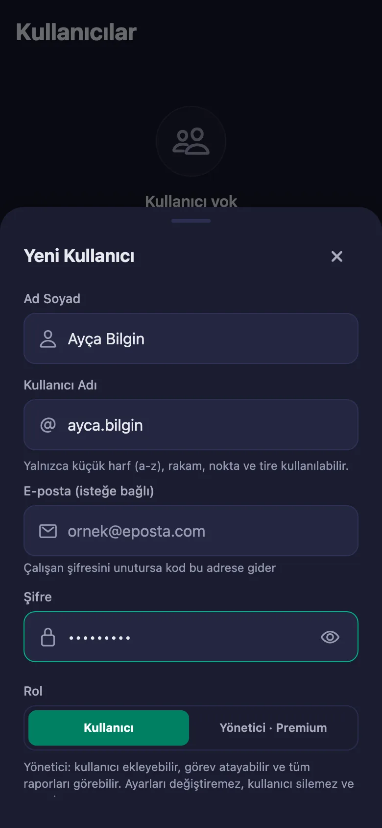 Her kişiye kullanıcı adı ve şifre veriyorsunuz; hemen giriş yapabiliyorlar.