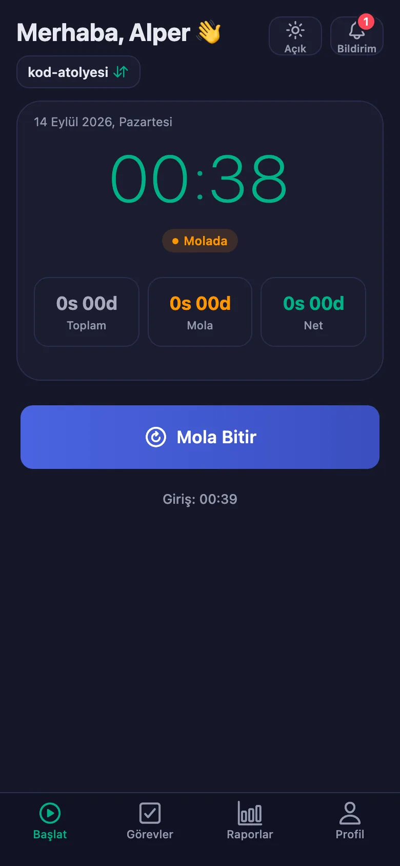 Öğle arası ayrı sayılıyor ve net süreden düşülüyor.